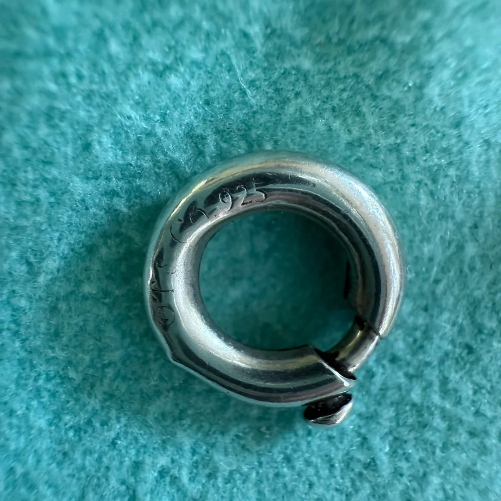 Tiffany Sterling silver clasping ring - Picture 3 of 5